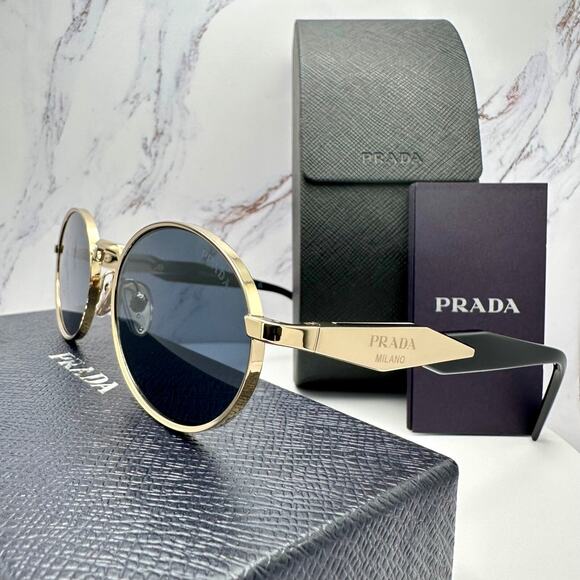 New PRADA Sunglasses - Picture 5 of 16